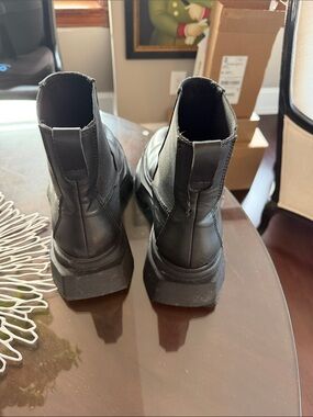 Zara Black Men's Chunky Chukka Boots